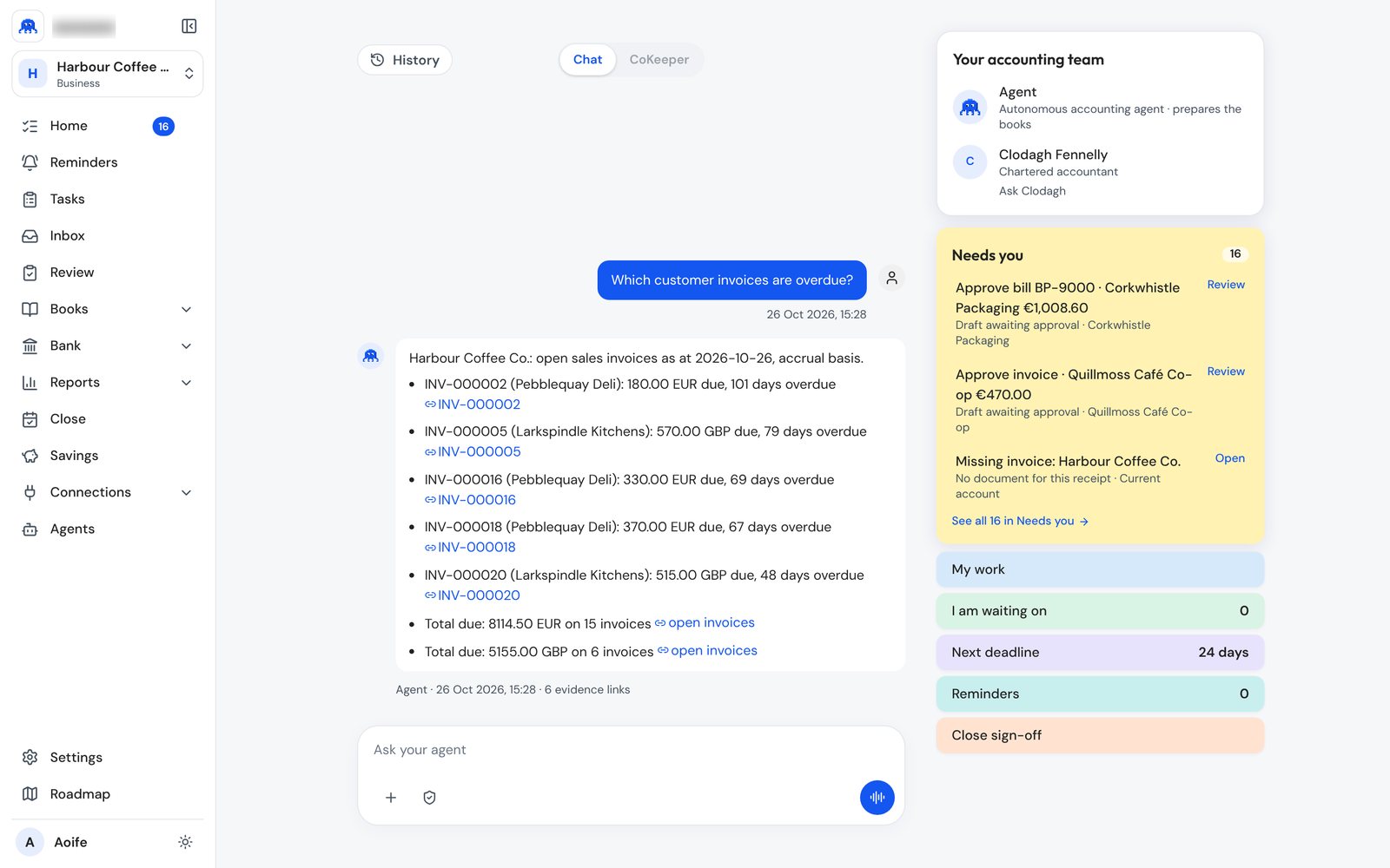 The agent answering which customer invoices are overdue, with links to each invoice
